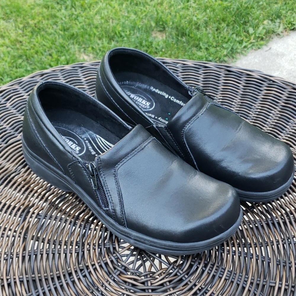 East Works Slip Resistant Shoes
